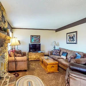  Apartment Mammoth & Racquet Club #131